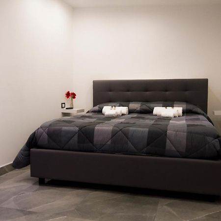 Suite Napoli Sotterranea con Vasca Idromassaggio Esterno foto