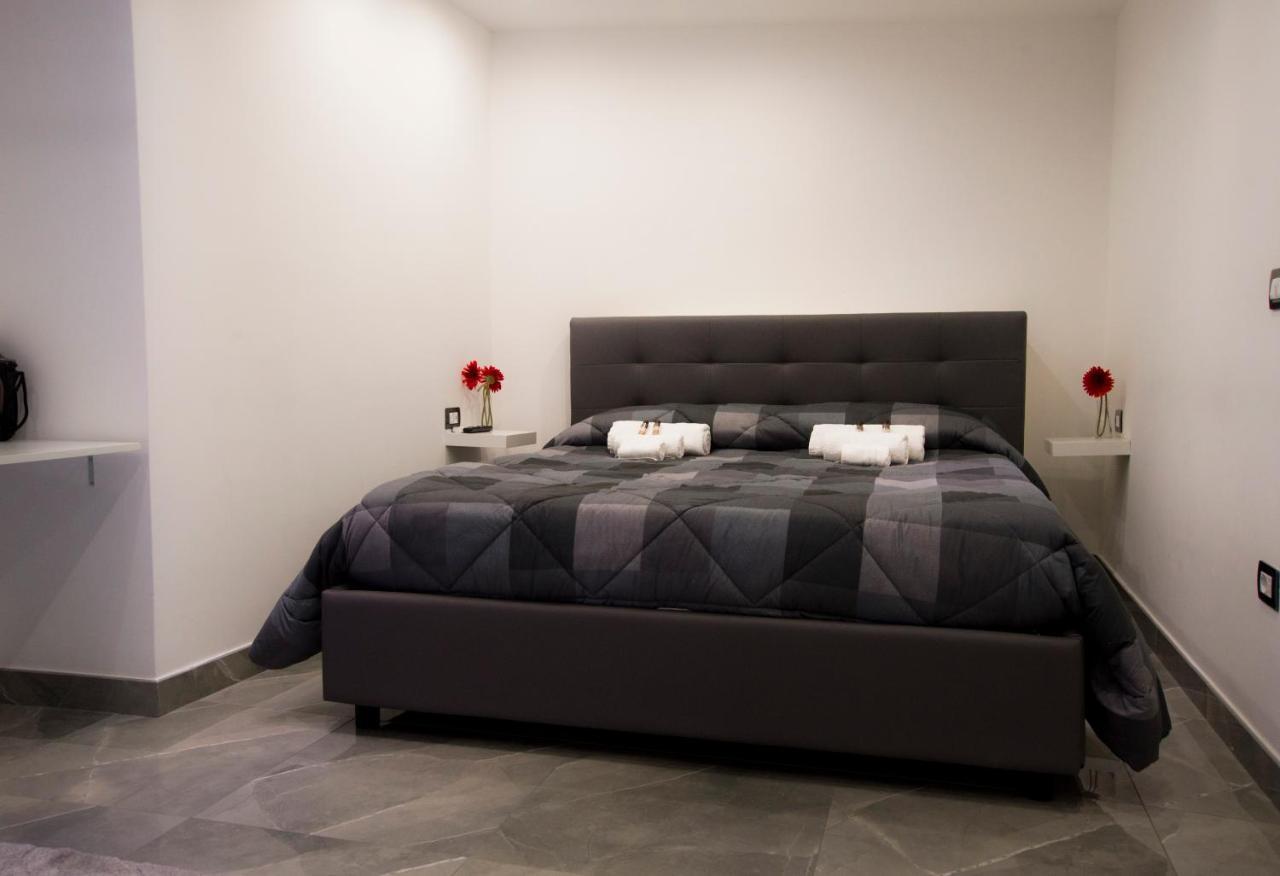 Suite Napoli Sotterranea con Vasca Idromassaggio Esterno foto