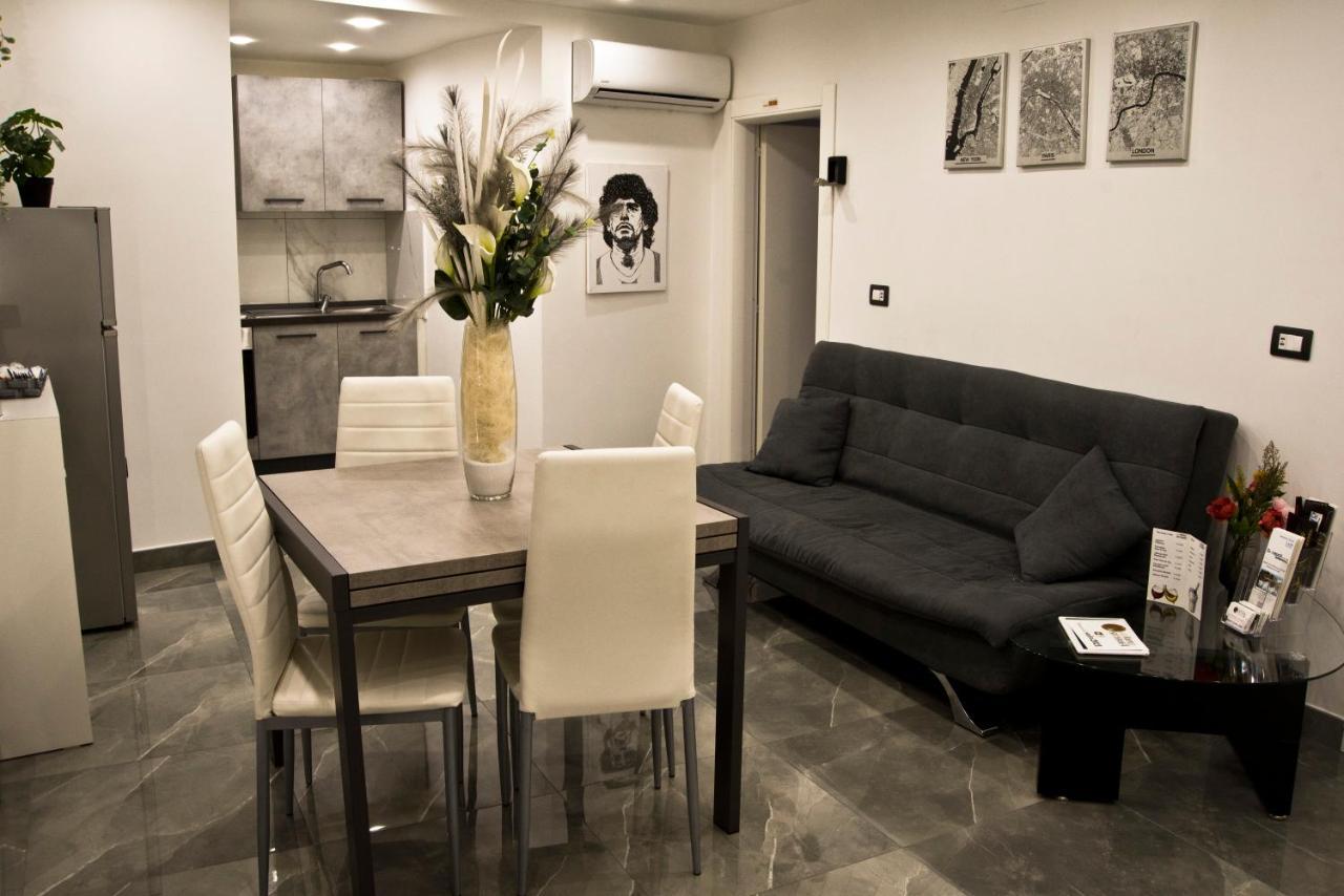 Suite Napoli Sotterranea con Vasca Idromassaggio Esterno foto